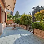 Front With Loft Bed And Pool * Μπαρντολίνο