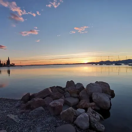 Apartamento Front With Loft Bed And Pool