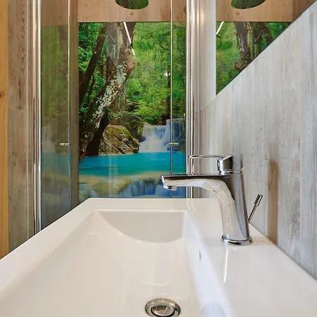 Front With Loft Bed And Pool Apartment Bardolino